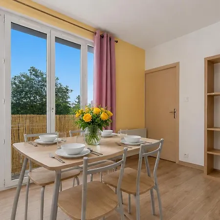 דירה Lumineux Avec Balcon Et Parking Gratuit קלרמונט-פרנד