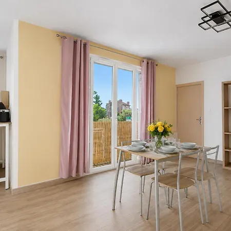 Lumineux Avec Balcon Et Parking Gratuit * קלרמונט-פרנד