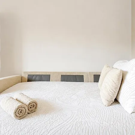 Lumineux Avec Balcon Et Parking Gratuit קלרמונט-פרנד