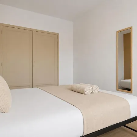 דירה Lumineux Avec Balcon Et Parking Gratuit קלרמונט-פרנד